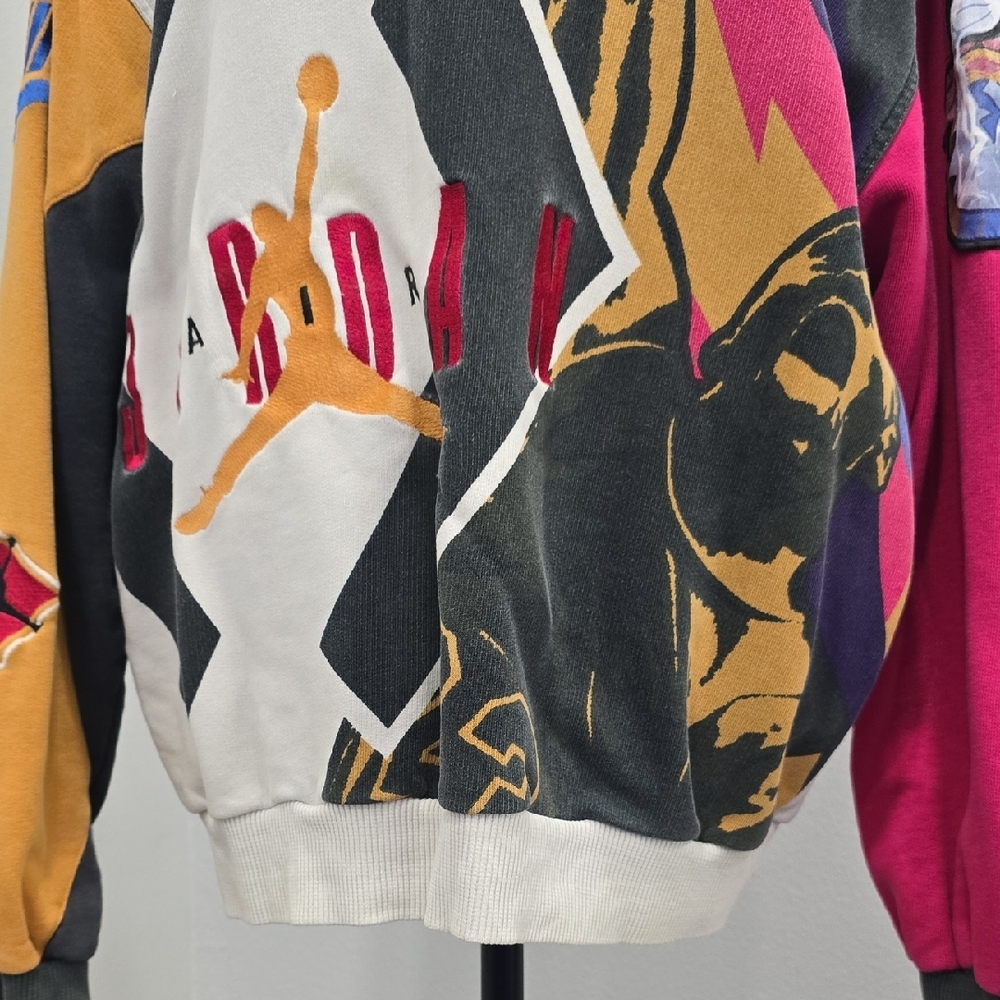 Vintage Nike Air Jordan VII 1992 All Over Print Sweatshirt L Jumpman 23 - Picture 4 of 17